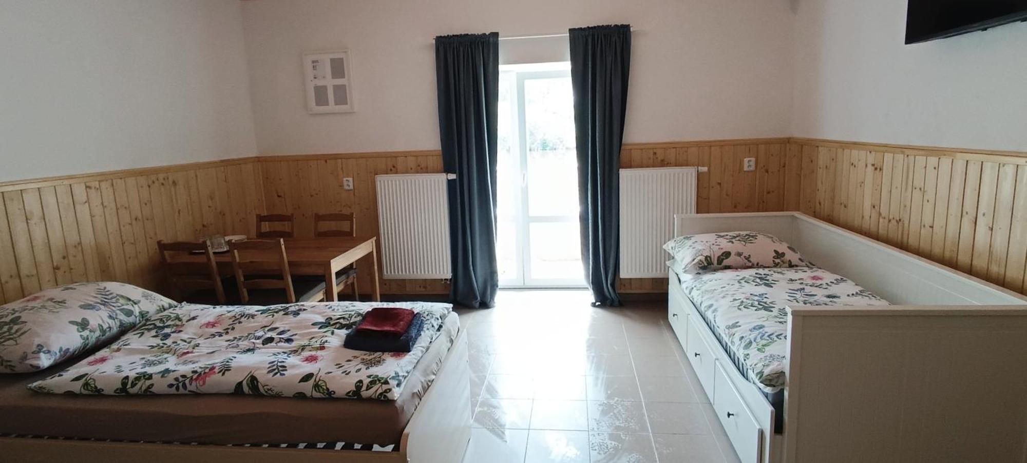 Ubytovani U Tajcu Dolni Berkovice ภายนอก รูปภาพ