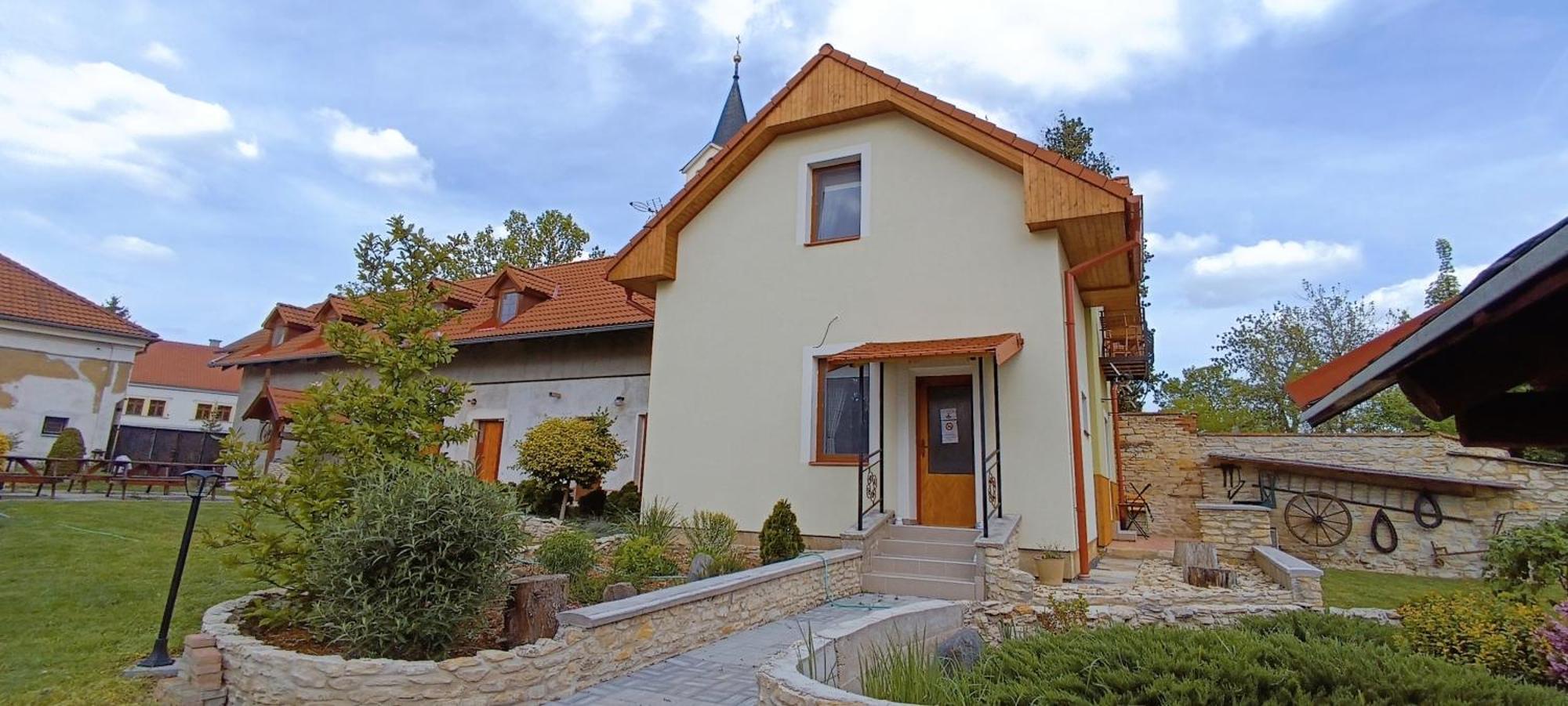 Ubytovani U Tajcu Dolni Berkovice ภายนอก รูปภาพ